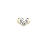 9CT WHITE GOLD CLUSTER DIAMOND RING
