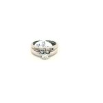18CT TWINSET DIAMOND RING WITH CHANNEL BAND